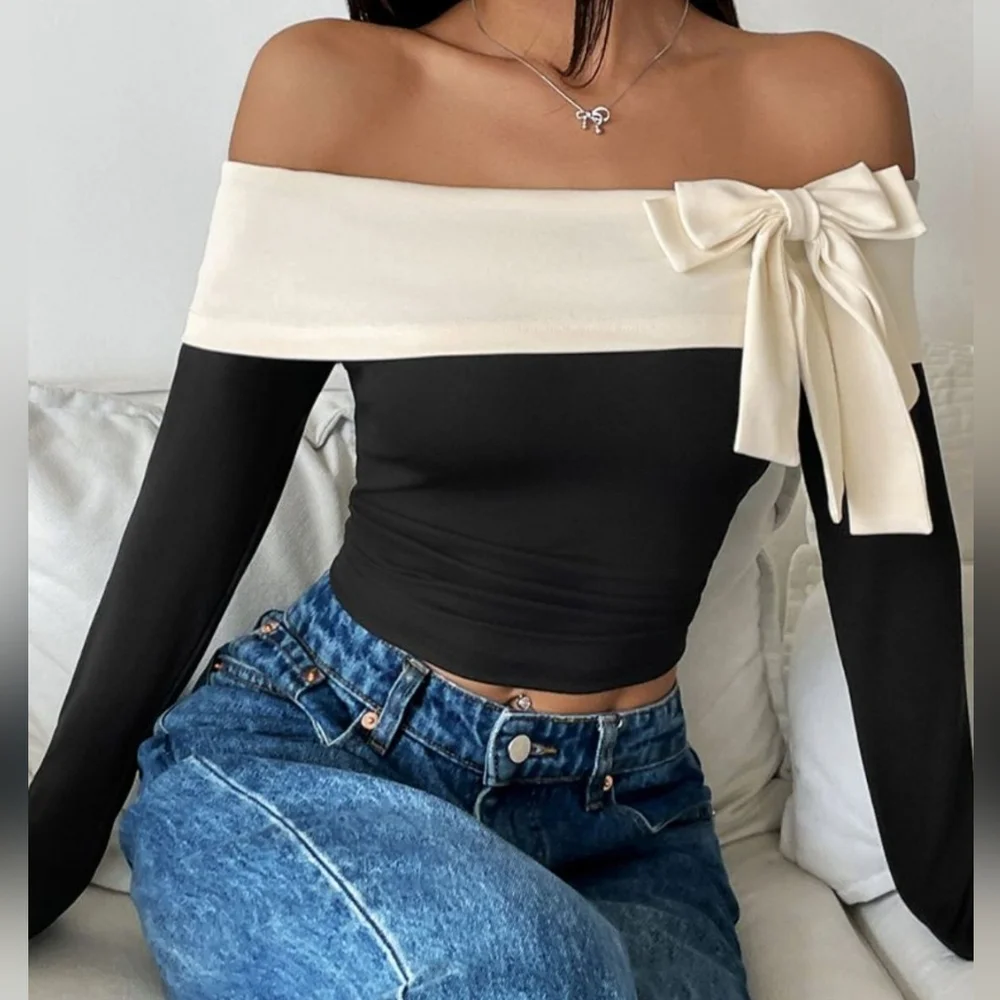 Shoulder Kiss Top - Picture 6 of 6